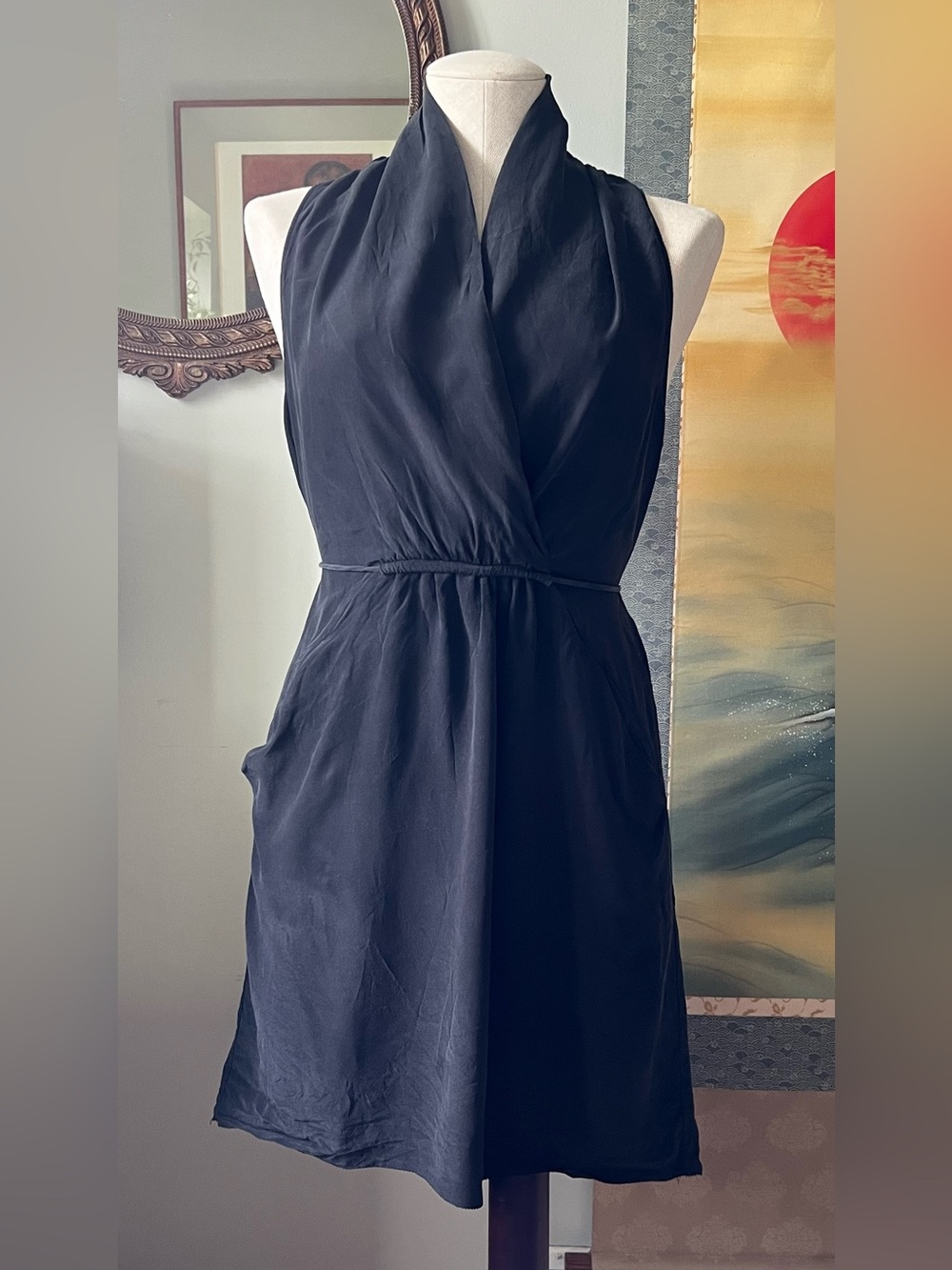 Wilfred 💯% silk black sleeveless dress